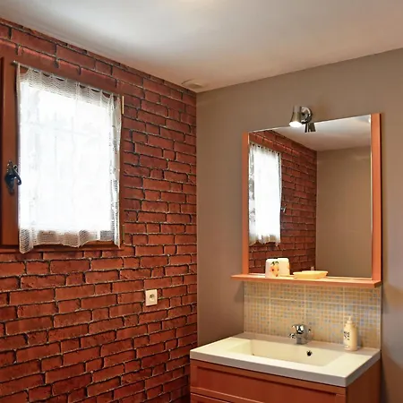 Les Pres Rousselins By Interhome Courtonne-la-Meurdrac