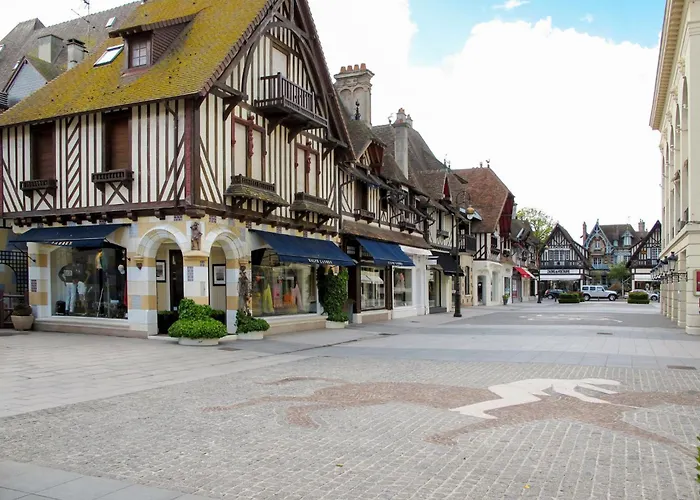 Les Pres Rousselins By Interhome Feriehus *