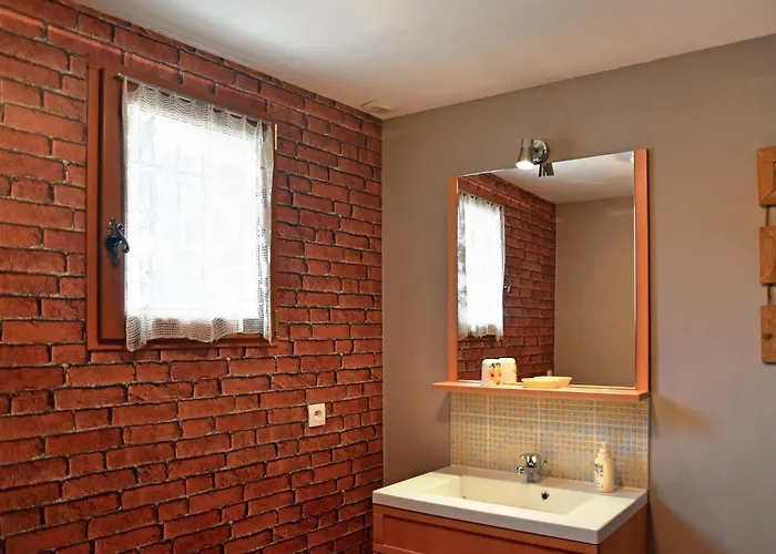 Les Pres Rousselins By Interhome Courtonne-la-Meurdrac